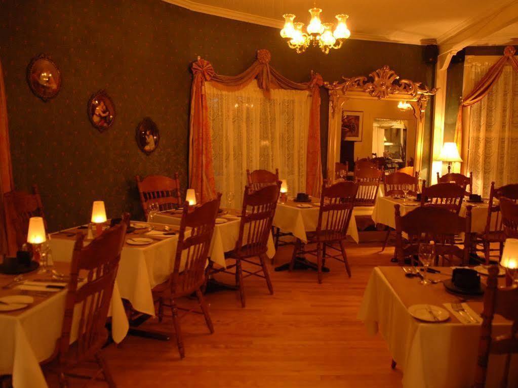 Auberge De La Tour Du Lac Sainte-Agathe-des-Monts Eksteriør billede